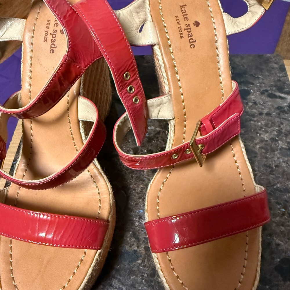 Kate Spade pink patent leather Women's Sandals
